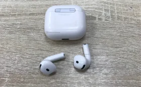 Купить Наушники  Airpods 4 б/у , в Санкт-Петербург Цена:6900рублей