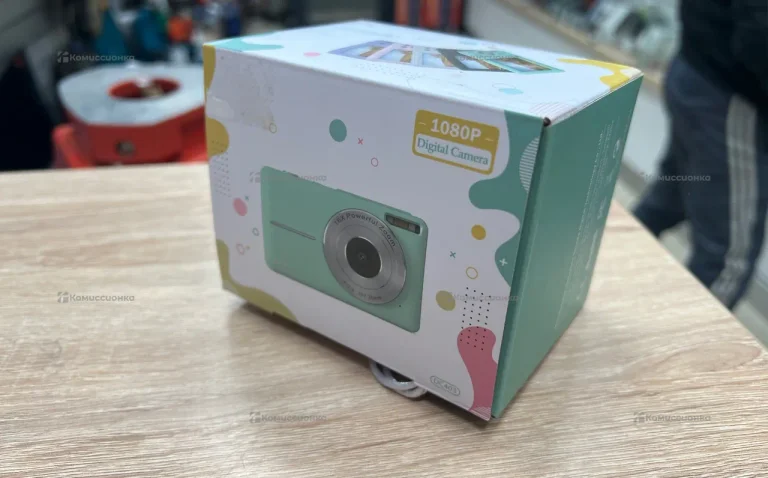 Фотоаппарат  dc403