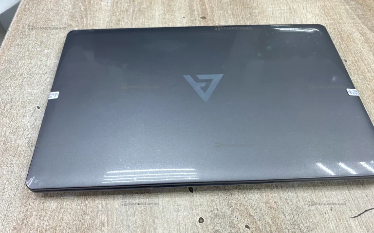 Ноутбук Azerty RB-1558