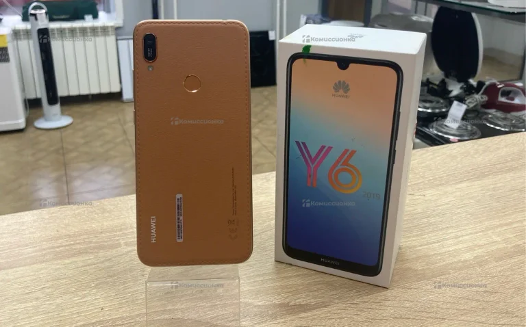 Huawei Y6 2/32 ГБ