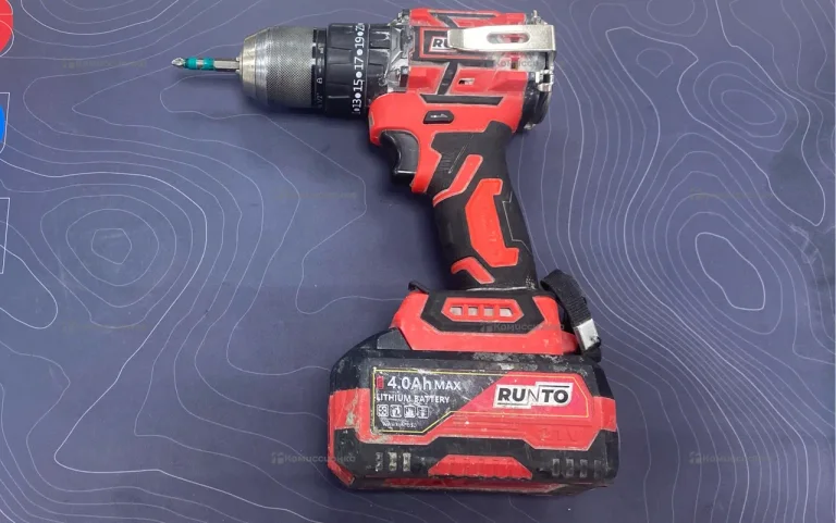 Шуруповерт RUNTO 4ah