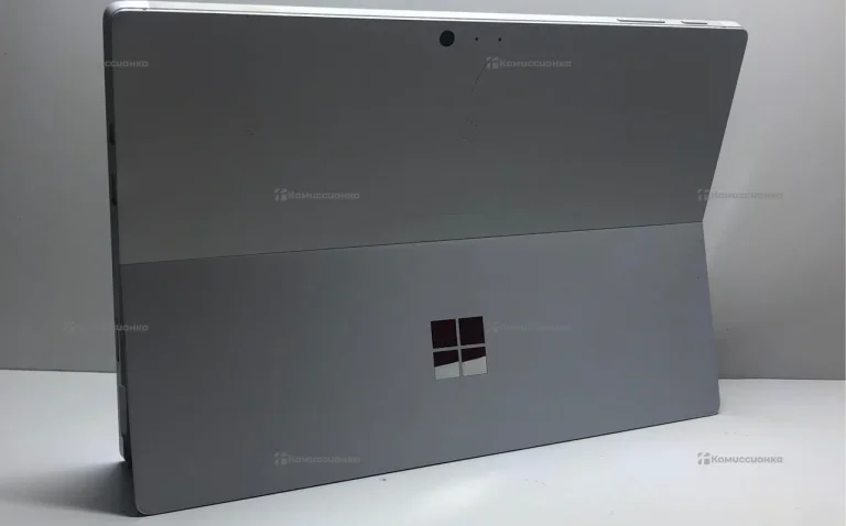 Планшет Microsoft Surface 4 Pro