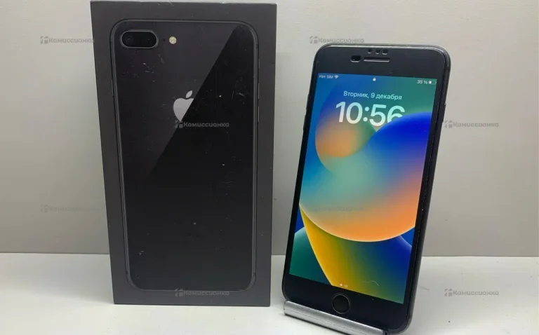 Apple iPhone 8 Plus 64 ГБ
