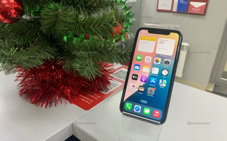 Apple iPhone XR 3/64 ГБ