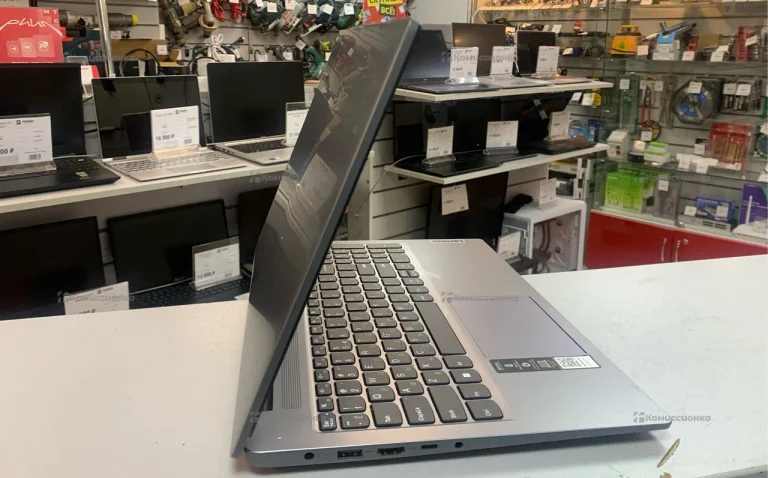 Ноутбук Lenovo ideapad 3 slim