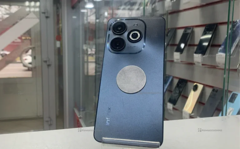 Infinix Smart 8 4/128 ГБ