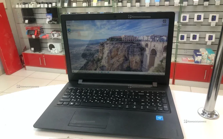 Ноутбук  Lenovo celeron n3060