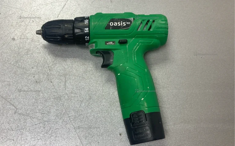 Аккумуляторный шуруповерт Oasis AV-12,