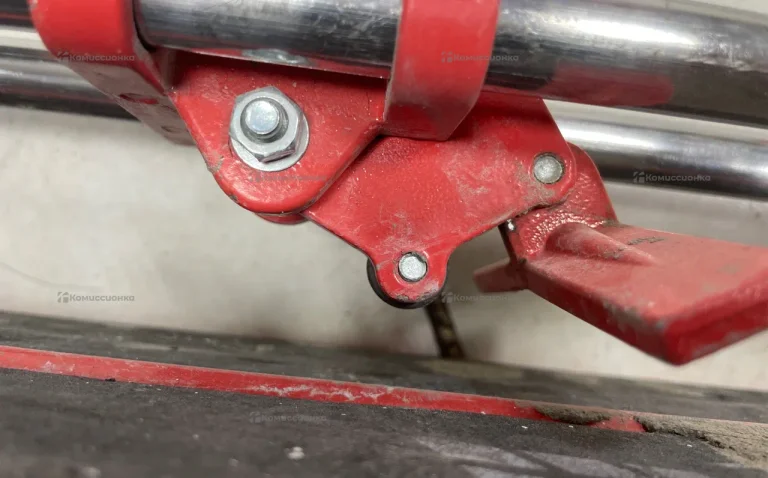 Ручной плиткорез