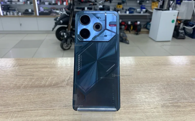 Tecno Pova 6 Neo 6/128 ГБ