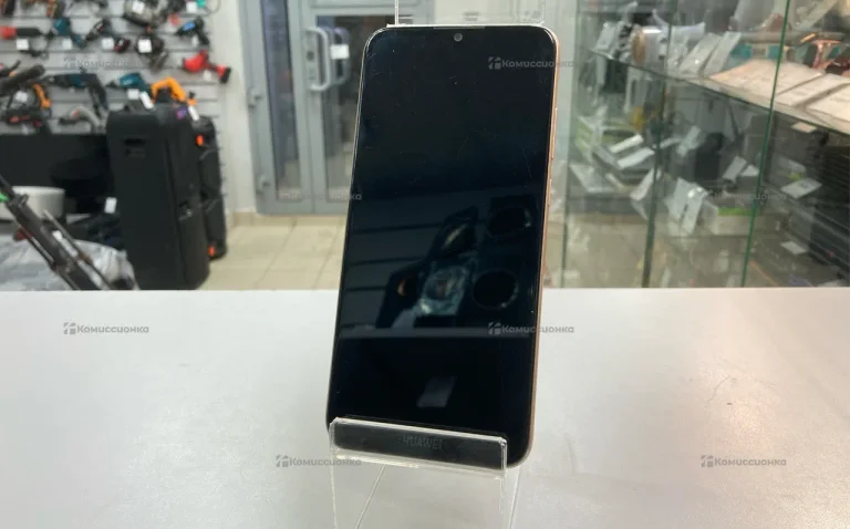 Huawei Y6 2/32 ГБ