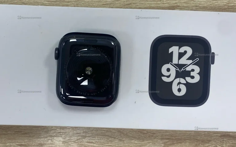 Часы APPLE WATCH SE 44mm