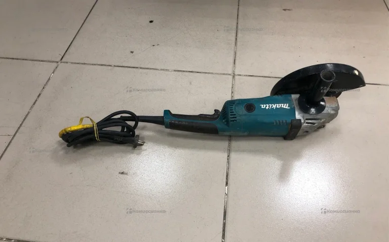 УШМ makita GA9020SF