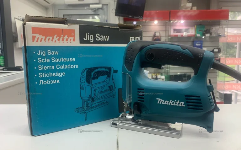 Электролобзик makita 4329