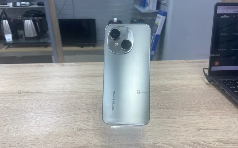 Tecno Spark Go 1 3/64Gb