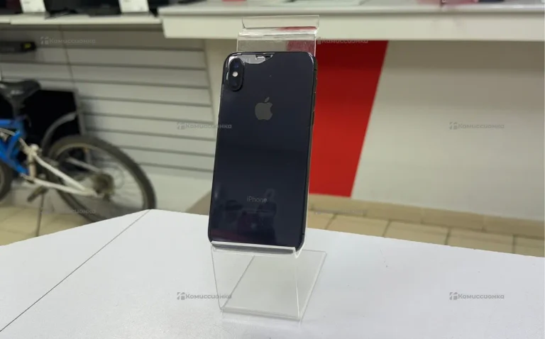 Apple iPhone X 3/64 ГБ