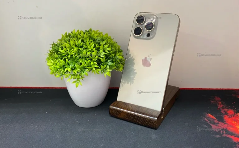 Apple iPhone 15 Pro Max 8/256 ГБ