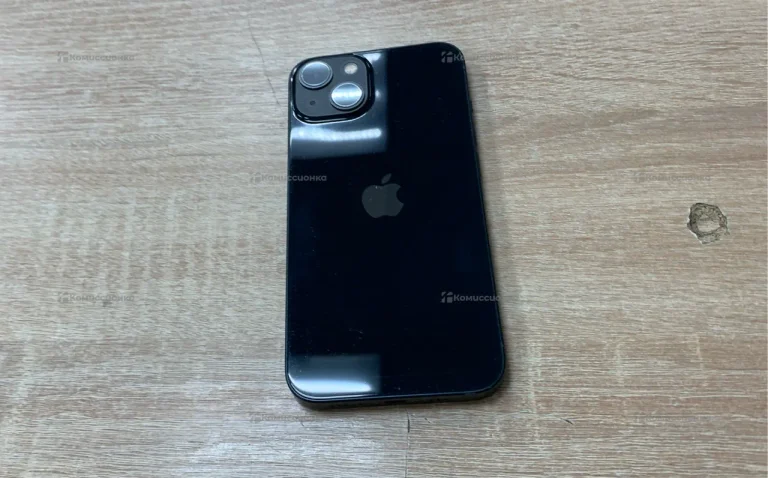 Apple iPhone 13 4/128 ГБ