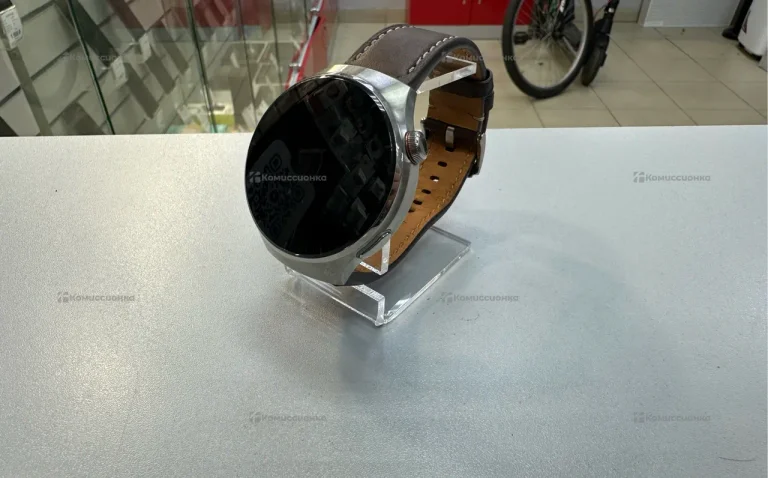 Часы Huawei Watch 4 Pro