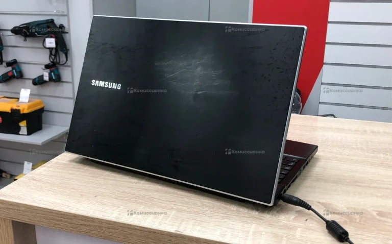 Ноутбук Samsung
