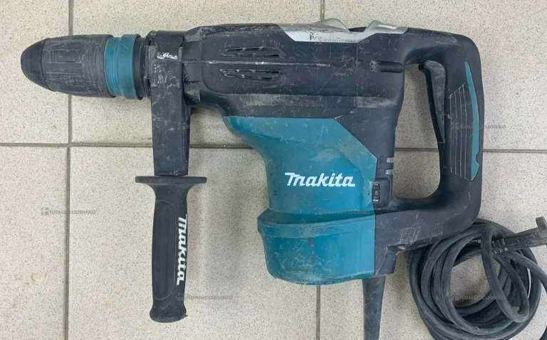Перфоратор makita HR4003C