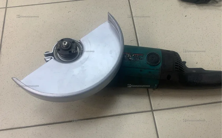 УШМ Makita 9069 230mm