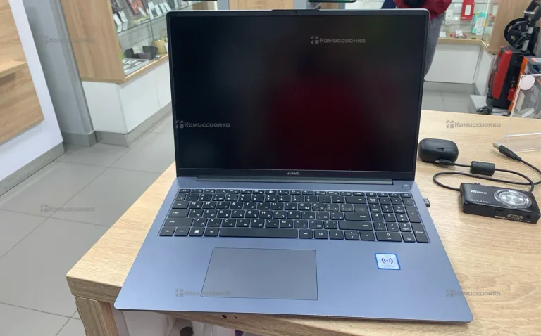 Ноутбук  HUAWEI D16