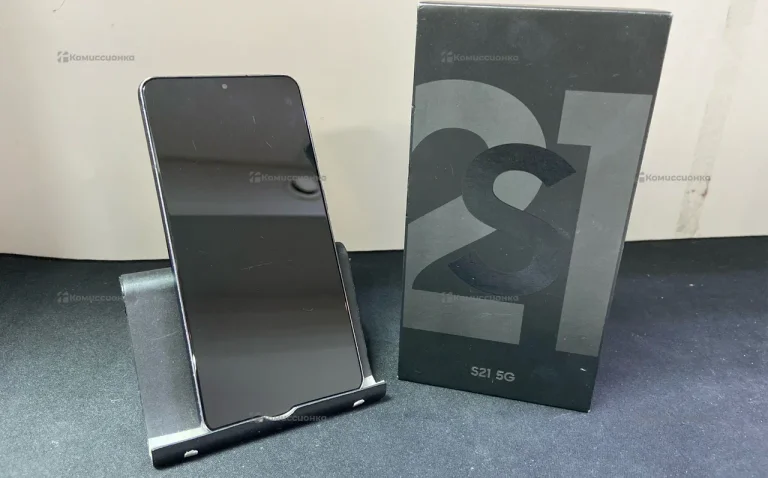 Samsung Galaxy S21 8/128 ГБ
