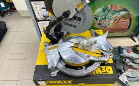 Торцовочная пила DeWALT DWS715