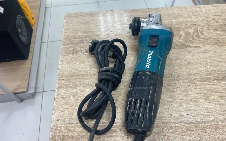 УШМ Makita GA5030R