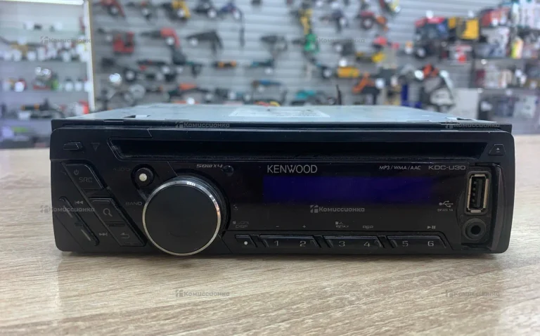 Автомагнитола  Kenwood KDC-U30