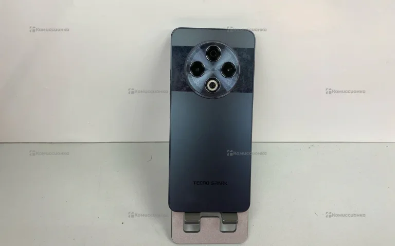 Tecno Spark 30 8/256 ГБ
