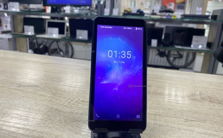 ZTE Blade L8 1/32 ГБ