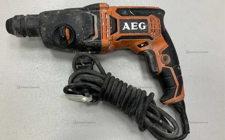 Перфоратор Aeg KH24IE