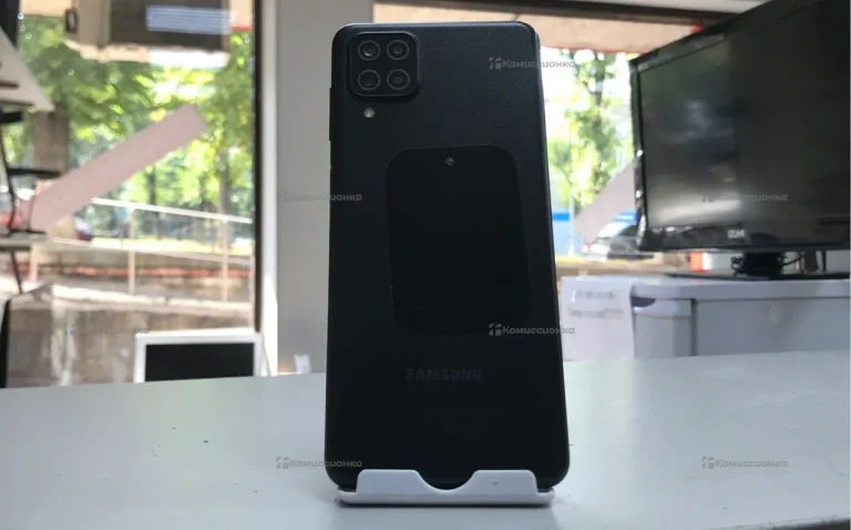 Samsung Galaxy A12 4/64 ГБ