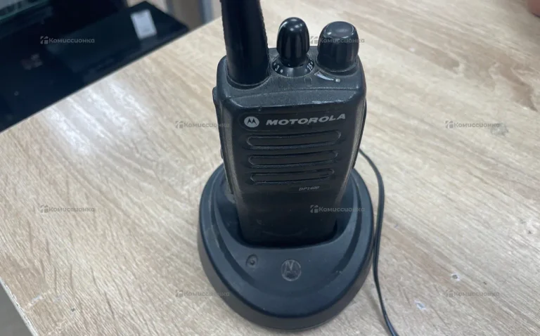 Рация  Motorola dp1400
