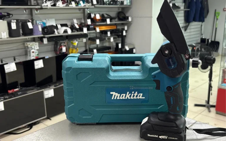 Аккумуляторная пила Makita 36V