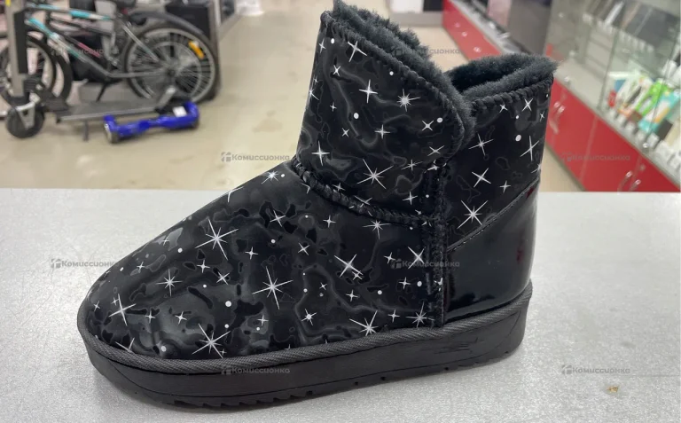 Ботинки черные женские 36