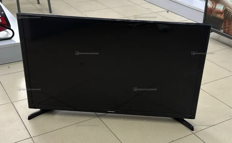 Телевизор Samsung UE32J4000