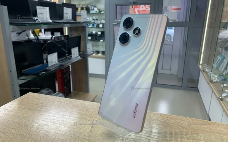 Infinix Hot 30 4/128 ГБ