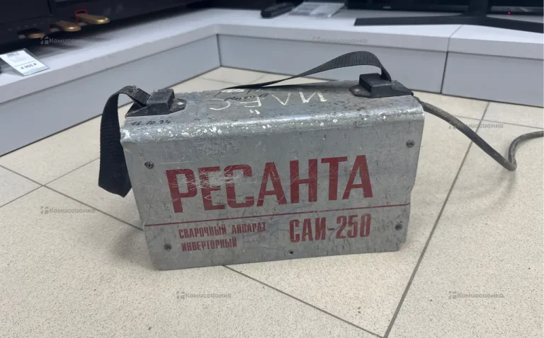 Сварочный аппарат РЕСАНТА САИ-250 (без проводов)