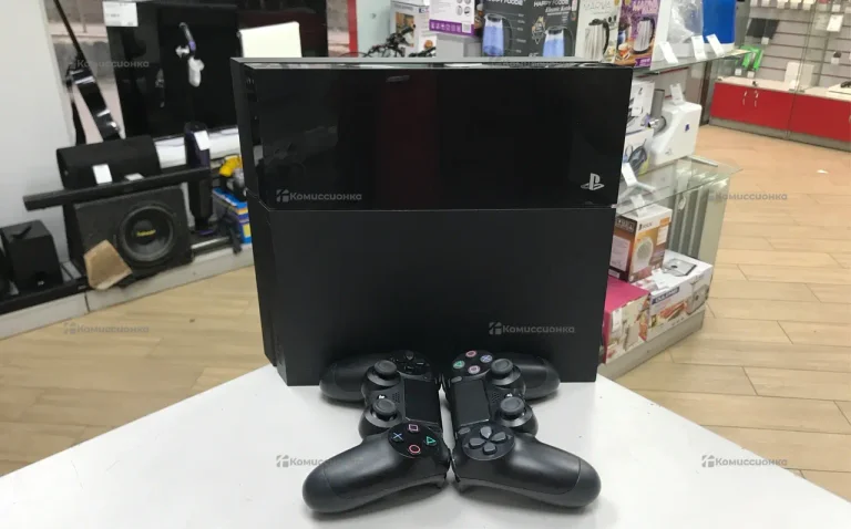 Приставка Sony PS4 Slim 500 ГБ.