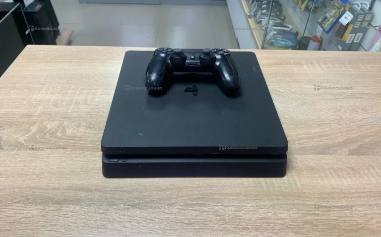 Приставка Sony PS4 Slim 500 ГБ.