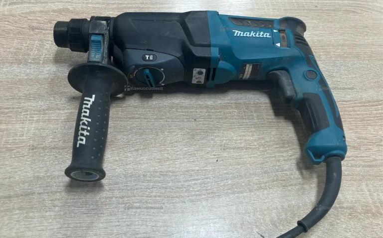 Перфоратор makita HR2610