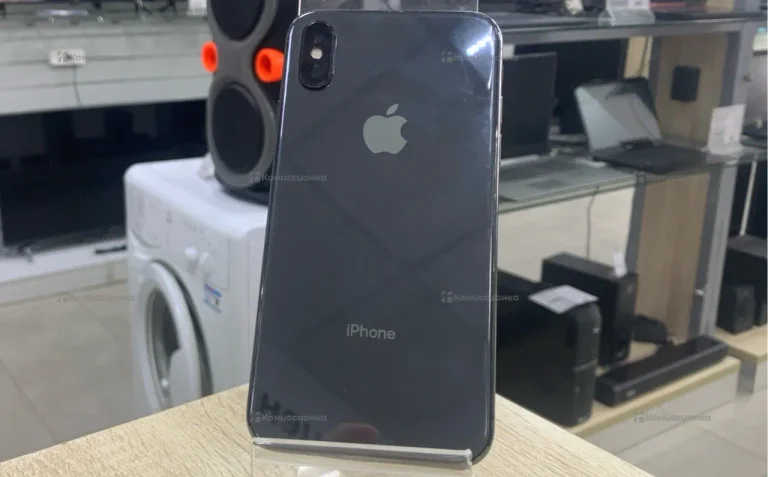 Apple iPhone X 3/64 ГБ