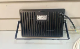 Купить Прожектор светодиодный VLF8-150-6500-B б/у , в Сызрань Цена:1290рублей