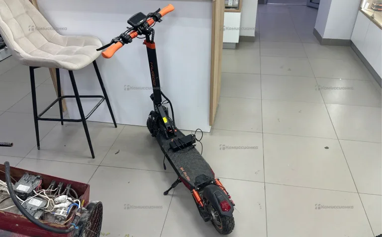 Электротскмокат kugo m4 pro max полноприводный