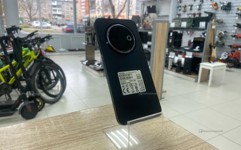 Tecno Spark 30C 4/128 ГБ