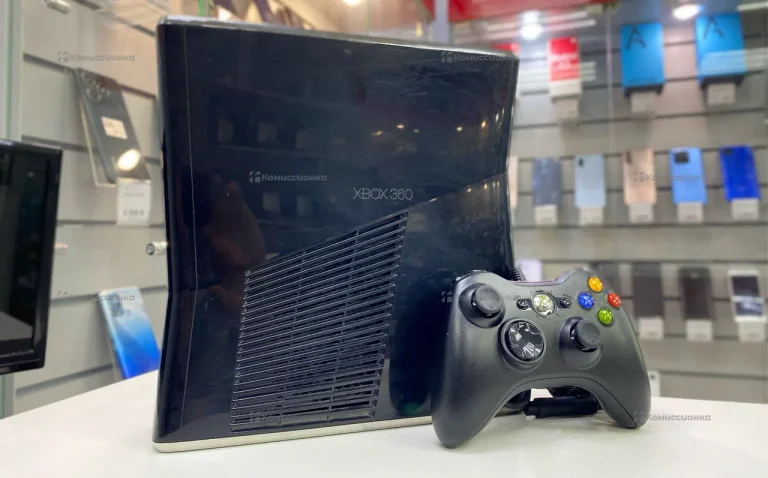 Приставка Xbox 360 250 ГБ
