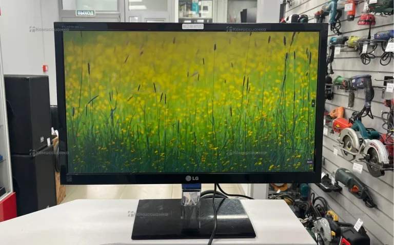 Монитор LG Flatron E2360V